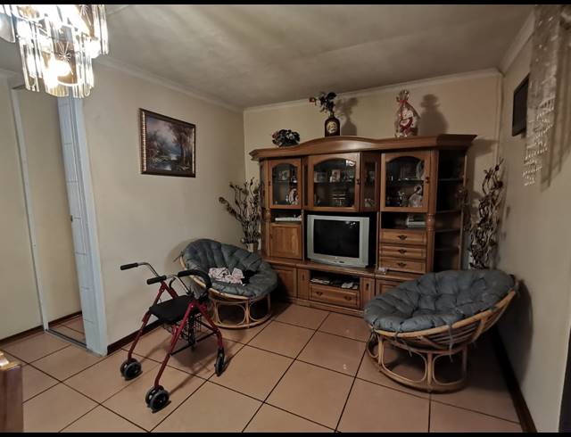 3 BEDROOM HOUSE FOR SALE IN KARLIENPARK